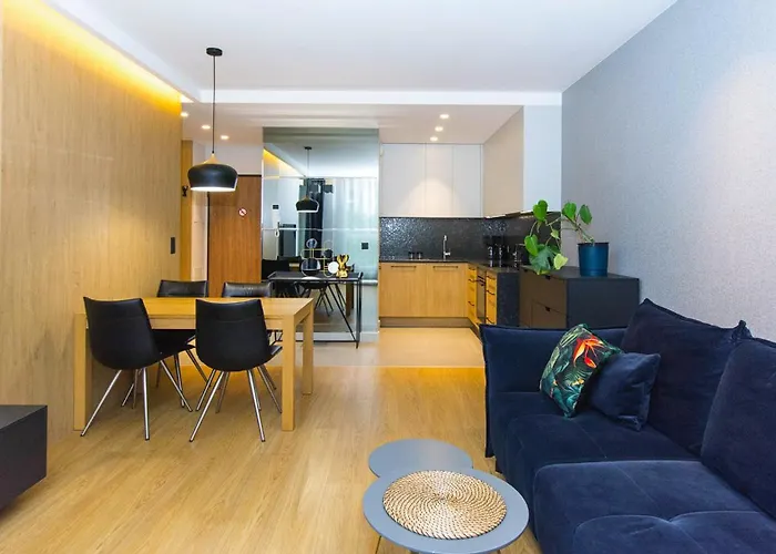 아파트 Break By Apartmore