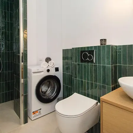 Break By Apartmore 格但斯克