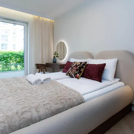 Break By Apartmore *